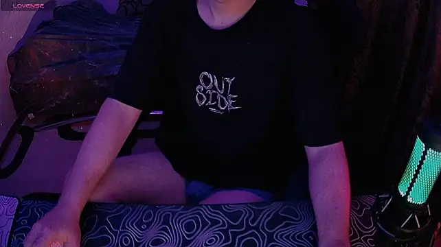 ZXCENSORED- Show Webcam