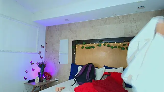 mialopez52's Live XXX Chat