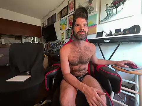צ'אט XXX בשידור חי של Pupscritch