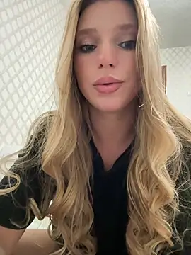 adel_secret Live XXX-Chat