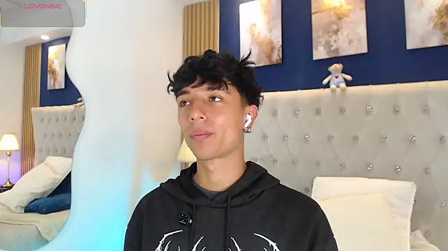 Aiden_Rivers_ – Kamerová šou