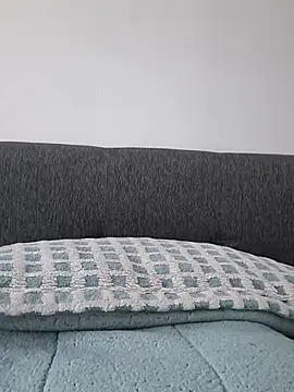 Tiger_cryad élő XXX-chatje