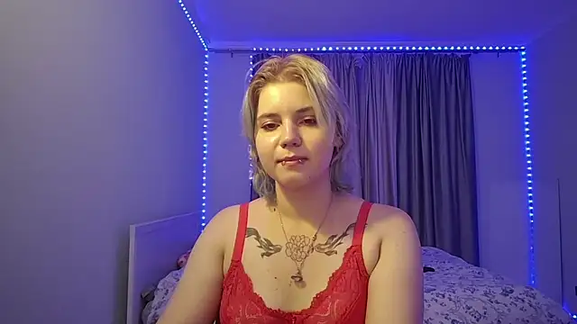 VelouraXo Show in webcam