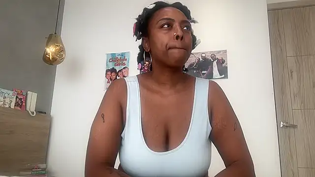 ChocolateCakeQueen's Webcam Show