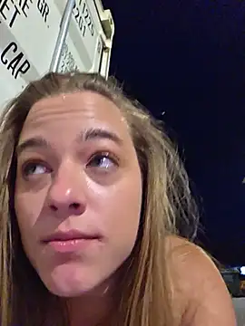 Luna_Lynn Chat XXX in diretta