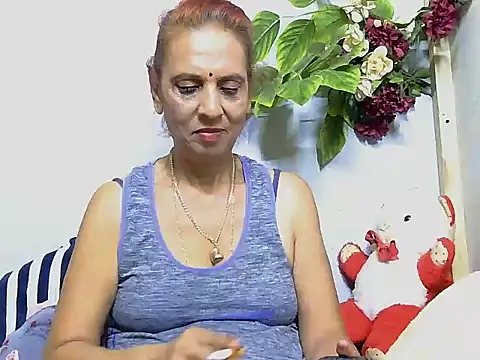 Hot_queen58 Chat XXX in diretta