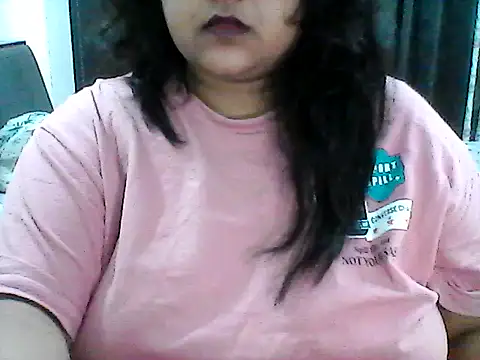 Chat +18 de radhikkaa ao vivo