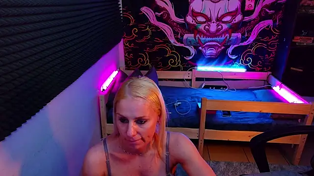 Chat XXX ao vivo de AlexiaWonder