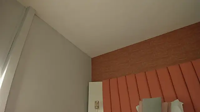 Chat +18 de Rebeccahbrown ao vivo