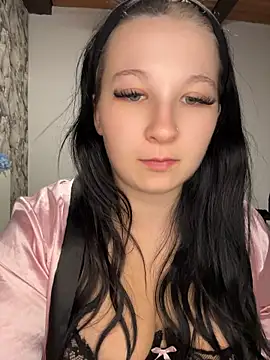 Chat +18 de LittleChaosQueen ao vivo