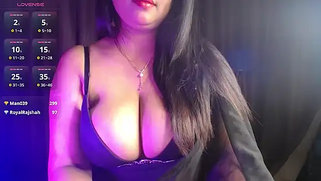 _Kamakshi's Live XXX Chat