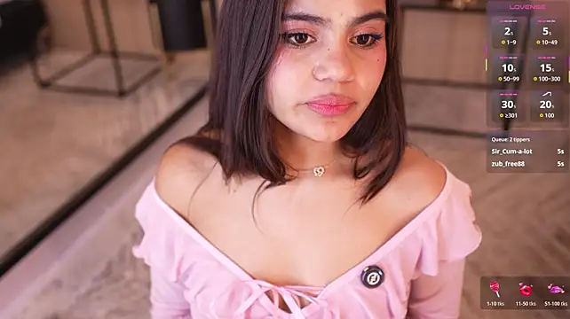 Chat XXX en directo de IvyEllis