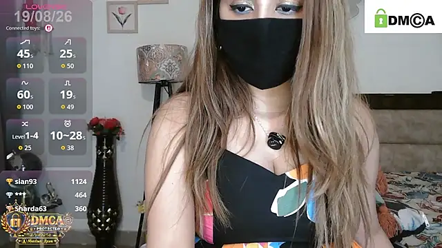 Meadows_Rainn Live XXX-Chat