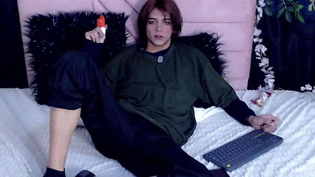 Chat +18 de oli_dusk ao vivo