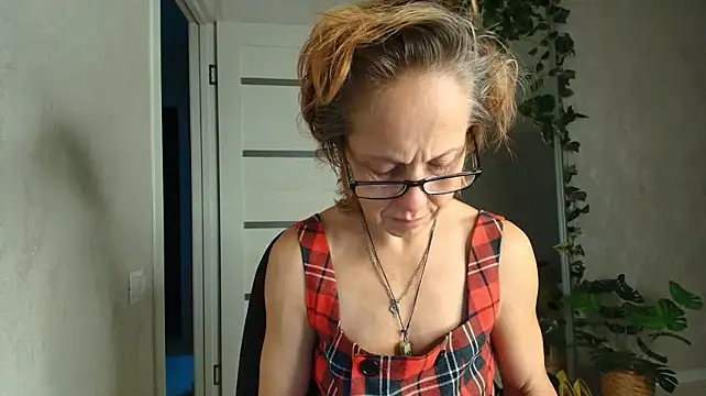 Czat XXX na żywo – LioraWeiss