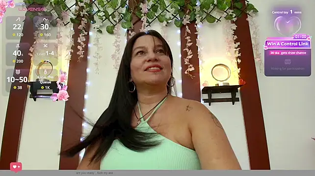 Luna_milf13's Live XXX Chat