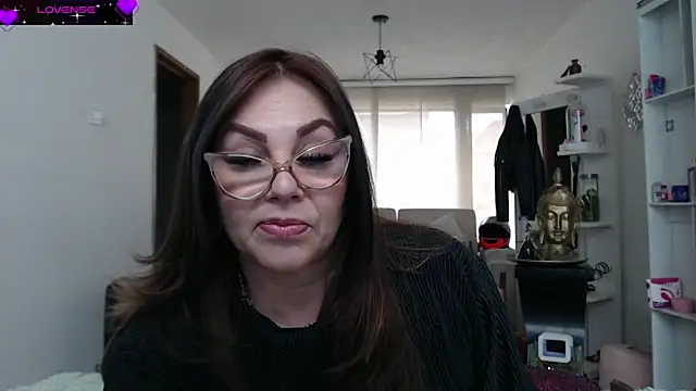 Myrnasexxx: απευθείας συνομιλία ΧΧΧ