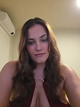 Chat +18 de MiaRides19 ao vivo