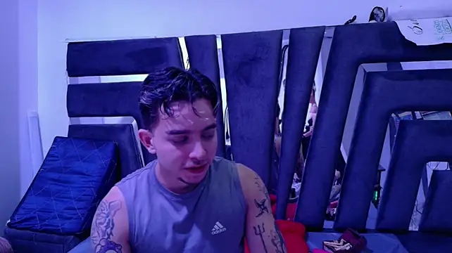 Chat XXX en directo de AliceandMax