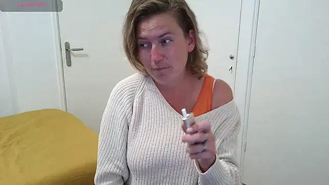 cumfun live XXX chat