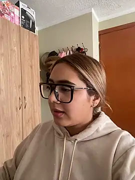 Miabonnett_ Live XXX Chat