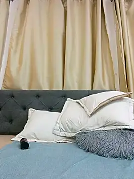 Hannha_1 Chat XXX in diretta