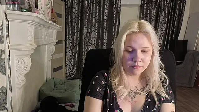 moon__shy's Live XXX Chat