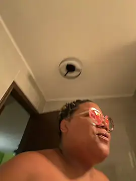 InterRacialFacial7296: вебкам-шоу