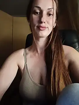LunaCrystall Chat XXX live