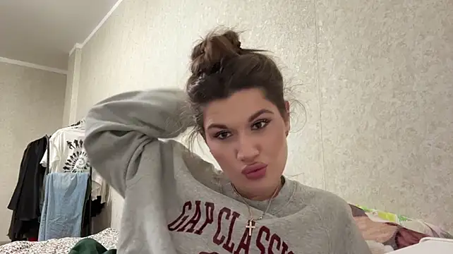 AmmieMinish's Live XXX Chat