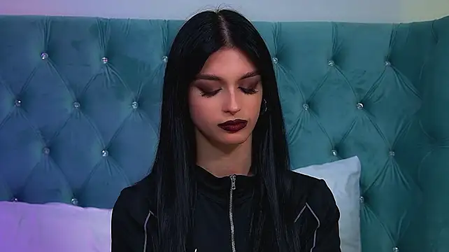 XXX chat uživo modela BeverlyMost