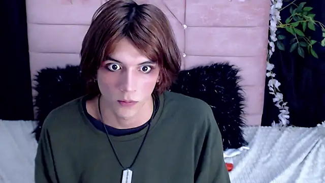 oli_dusk's Live XXX Chat