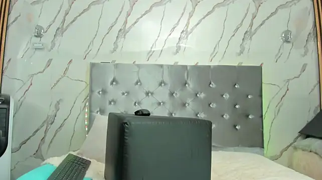 Chat XXX en directo de nymphomanya