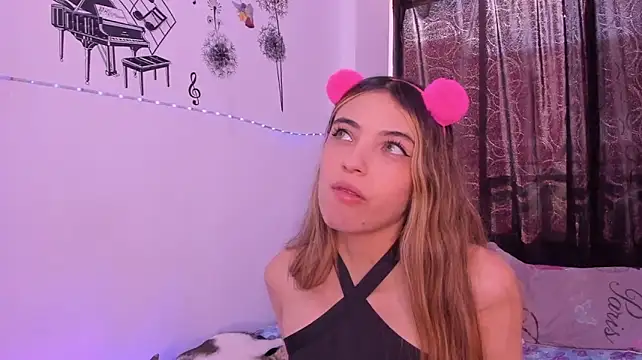 Sophie_vega1's Live XXX Chat