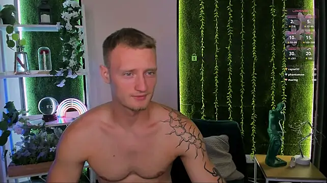 Вебкам-шоу mike_crist