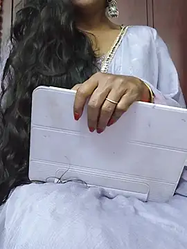 jaahnavi-reddy's Live XXX Chat