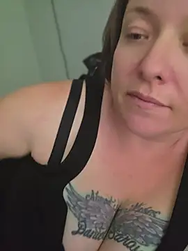 julimonroe's Webcam Show