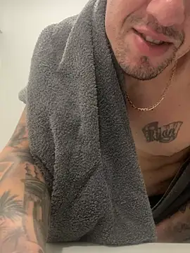 mikacapoupa's Live XXX Chat