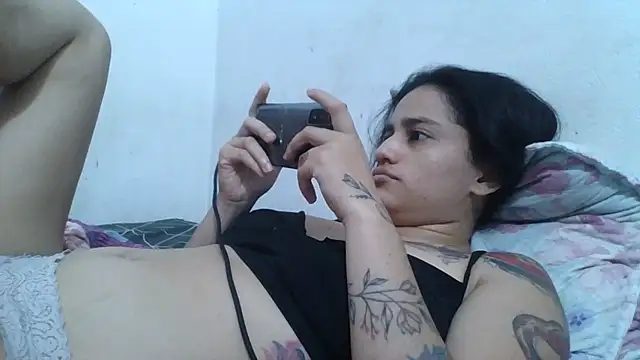 Chat +18 de girl_tits ao vivo