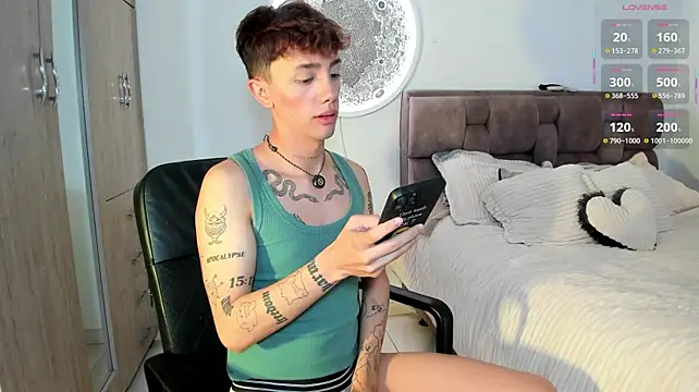 Timothy_ros Live XXX Chat