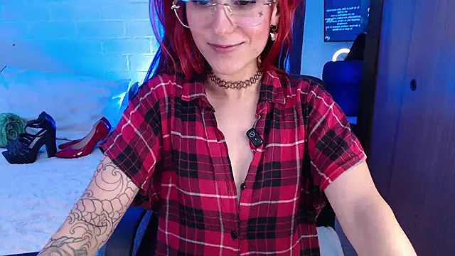Amy66 লাইভ XXX চ্যাট