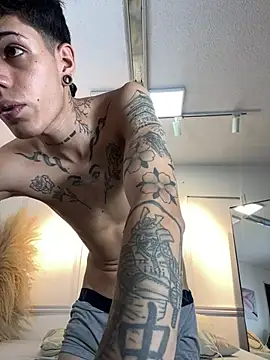 Tommy_valverde Chat XXX in diretta