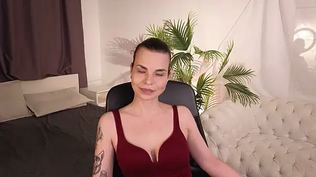 AnnaBonita: онлайн-секс-чат