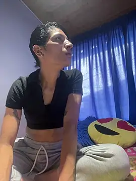 ImCrazzy Adlı Modelin Canlı XXX Sohbeti