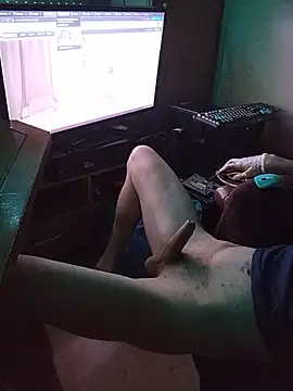 XXX chat uživo modela Martynew