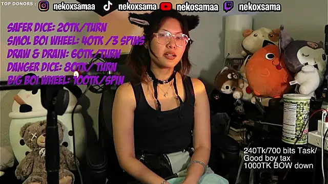 Chat +18 de NekoxSama ao vivo