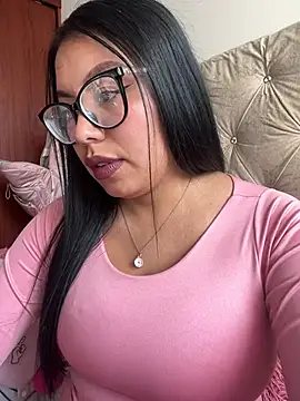 Iam-sophia27's Live XXX Chat