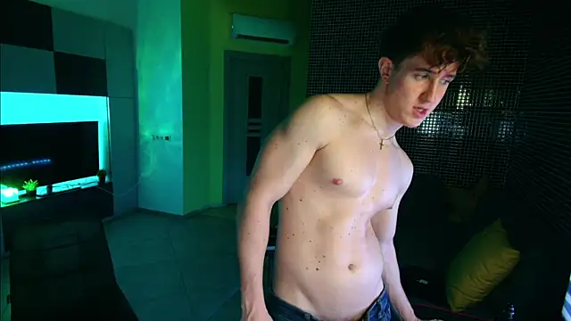 Онлайн чат XXX ChristianLevine_