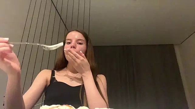 ManyDozens Chat XXX live