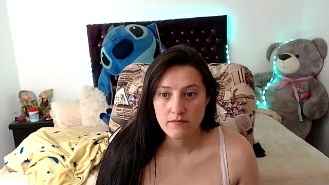 XXX chat uživo modela Lorenahot_06